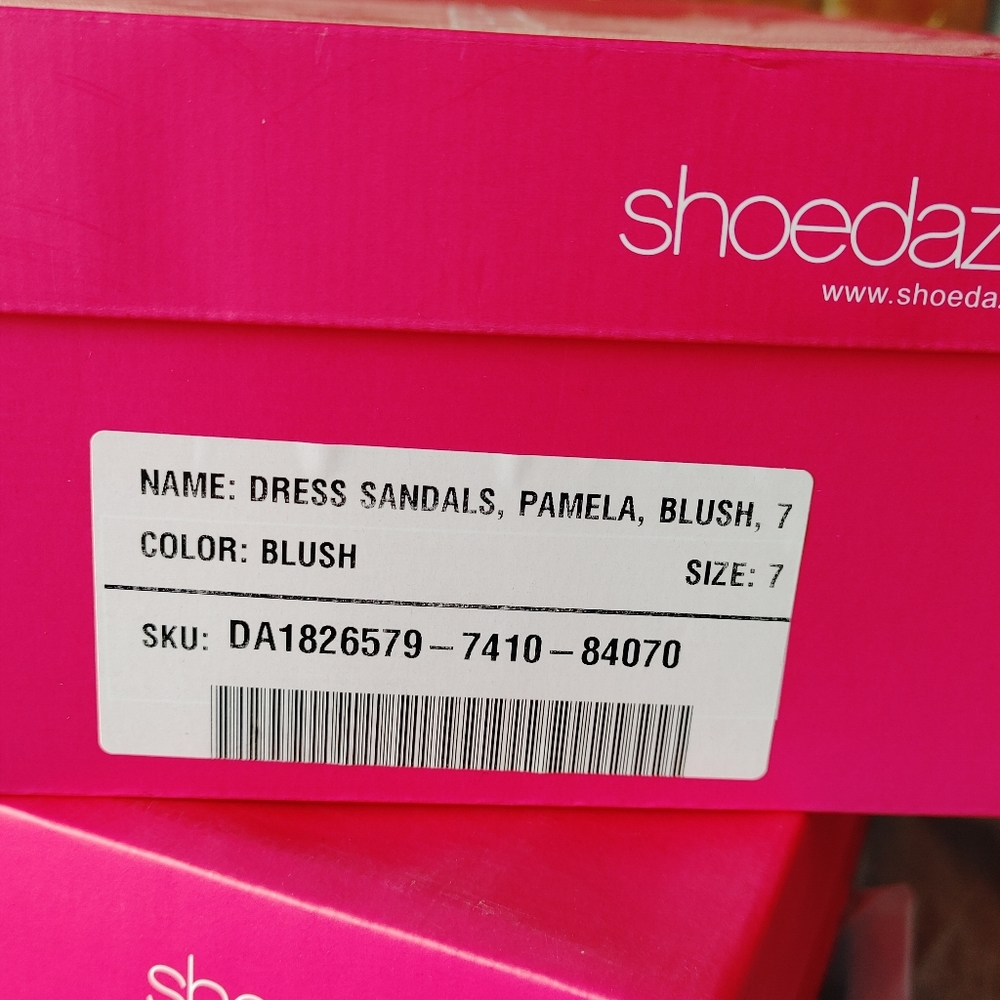 NIB Pamela Heeled Sandal - Picture 14 of 14